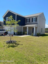 500 Birdsong Dr in Holly Ridge, NC - Building Photo - Building Photo