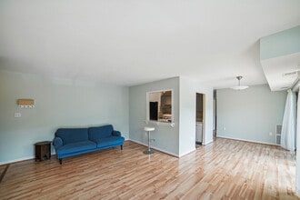 12200 Braxfield Ct in Rockville, MD - Building Photo - Building Photo