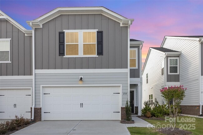 property at 1735 Braemar Vlg Dr