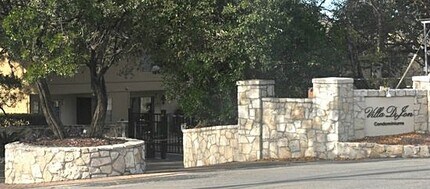 100 Lorenz Rd, Unit 508 in San Antonio, TX - Foto de edificio - Building Photo