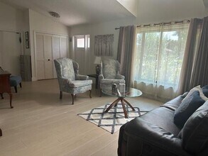 1420 Chapparel Way in Wellington, FL - Building Photo - Building Photo