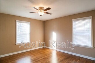 1035 Claytonia Terrace in Richmond Heights, MO - Building Photo - Building Photo