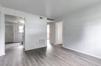1909 Whitcomb St in Richmond, VA - Building Photo - Building Photo