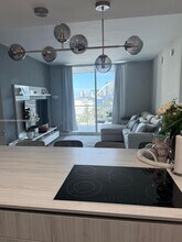 275 NE 18th St in Miami, FL - Building Photo - Building Photo