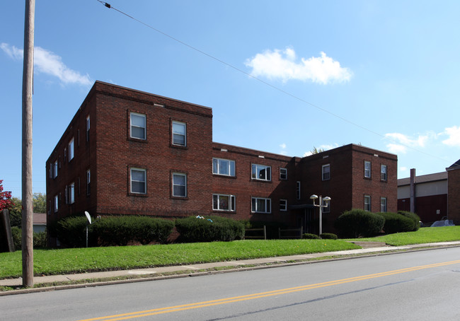 287 Stambaugh Ave in Sharon, PA - Foto de edificio - Building Photo