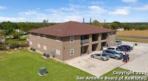 4551 Mt Olive Rd in Adkins, TX - Building Photo - Building Photo