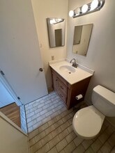 102 Gainsborough St, Unit 406E in Boston, MA - Building Photo - Building Photo