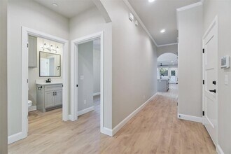 4212 Abbey Pk Dr in Edmond, OK - Building Photo - Building Photo