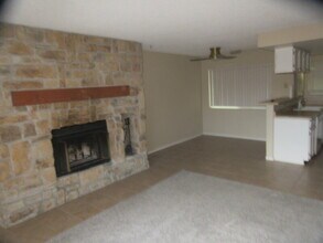 1017 Moorings Dr in Colorado Springs, CO - Building Photo - Building Photo