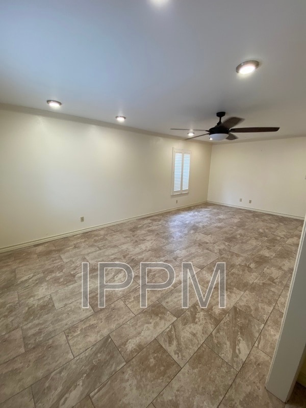 6 Los Amigos Dr in Palm Valley, TX - Building Photo - Building Photo