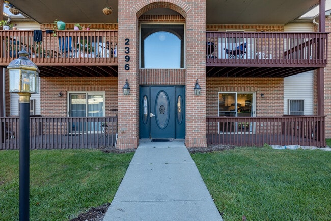 2396 Quarterback Ct in Ypsilanti, MI - Building Photo - Building Photo