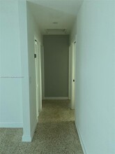 6880 SW 77th Terrace in South Miami, FL - Building Photo - Building Photo