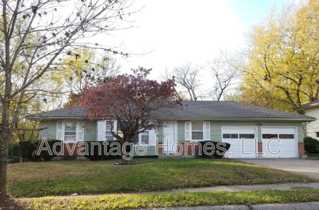 property at 9906 Fremont Ave