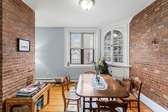 2 Pearl St in Boston, MA - Building Photo - Building Photo