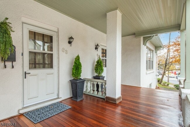 61 Claremont Ave in Montclair, NJ - Building Photo - Building Photo