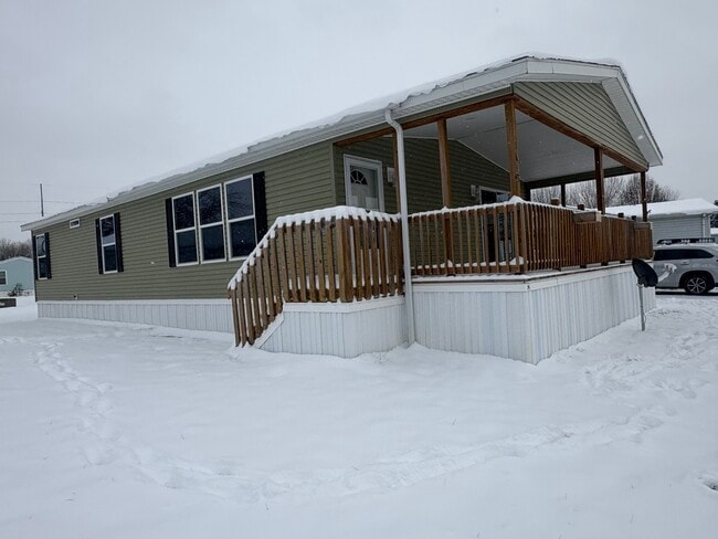 property at 1603 Summer Park Dr