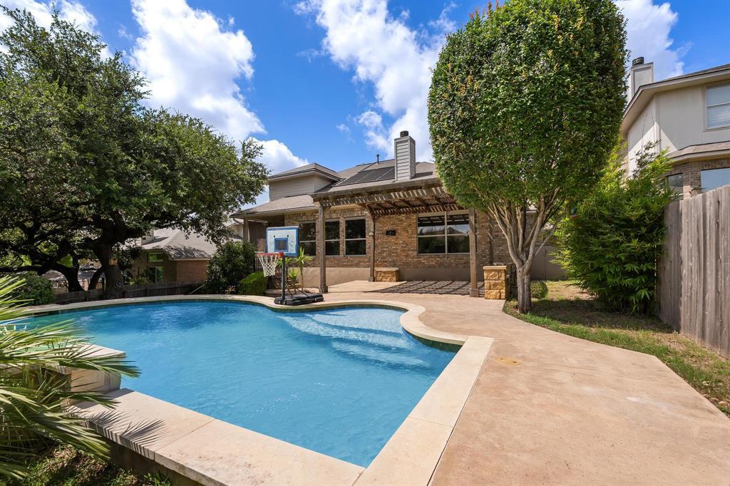 8820 Colberg Dr in Austin, TX - Building Photo