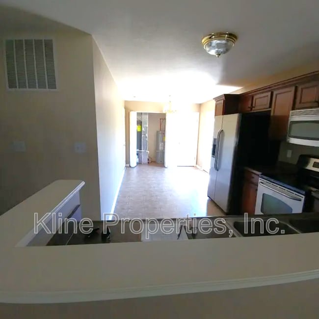 811 Daybreak Dr in Avon, IN - Building Photo - Building Photo
