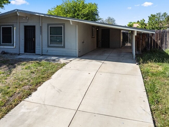 property at 3003-3003 Juanipero Way
