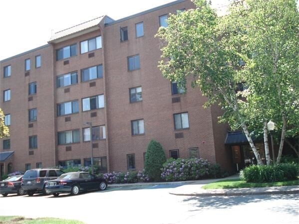 10 Norman St in Salem, MA - Building Photo