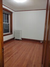5623 N Mango Ave, Unit 1 in Chicago, IL - Building Photo - Building Photo