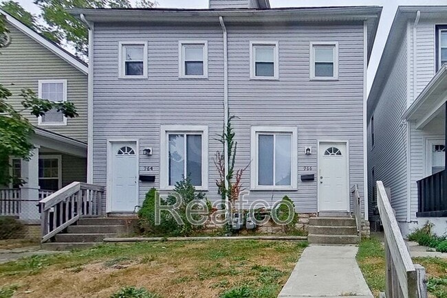 property at 966 Oakwood Ave