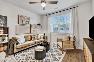 Broadstone Oliver in Houston, TX - Building Photo