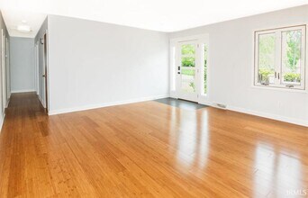 1416 E Clairmont Pl in Bloomington, IN - Building Photo - Building Photo