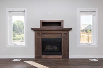 1612 Bennetts Way NW in Altoona, IA - Building Photo - Building Photo