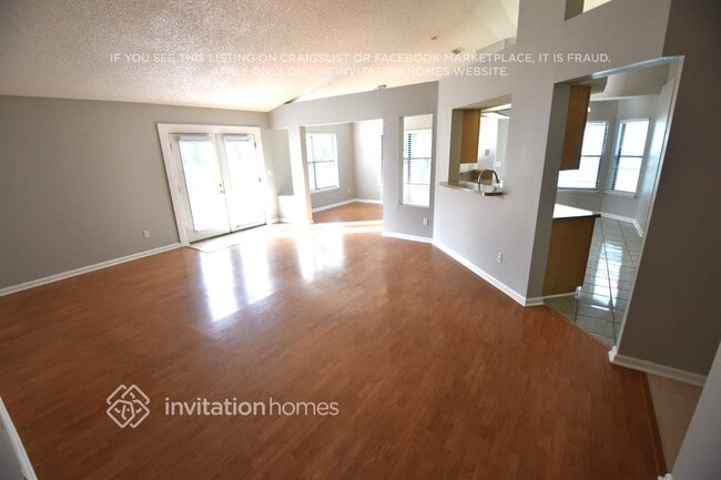 3080 Marbon Estates Ln S in Jacksonville, FL - Building Photo - Building Photo