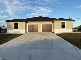227 Hightower Ave S in Lehigh Acres, FL - Building Photo