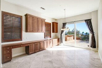 5393 Stoneview Rd in Rancho Cucamonga, CA - Building Photo - Building Photo