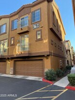 1920 E Bell Rd in Phoenix, AZ - Building Photo