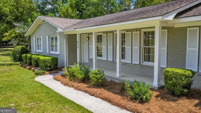 215 Brookwood Dr in Dublin, GA - Building Photo - Building Photo