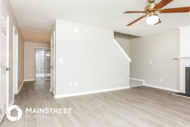 6 Cayman Ct in Durham, NC - Building Photo - Building Photo