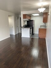 Cherry Plaza Apartments in Denver, CO - Building Photo - Building Photo