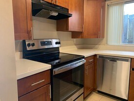 4420 Greenwood Ave N in Seattle, WA - Building Photo