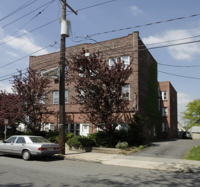 449 Garden St in Elizabeth, NJ - Building Photo - Building Photo