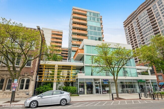 1580 Sherman Ave in Evanston, IL - Building Photo - Building Photo