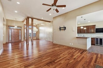 1892 Sunrise Ln in Appleton, WI - Building Photo - Building Photo