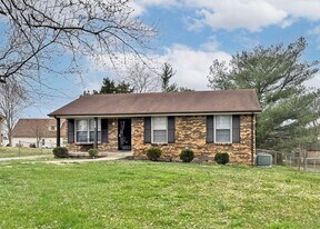 408 Beasley Dr in Clarksville, TN - Building Photo