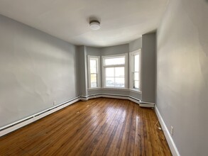 36 Clarendon St in Saint John, NB - Building Photo - Building Photo