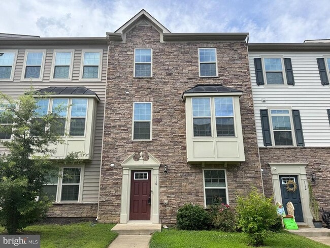 property at 110 Sweetgum Ct