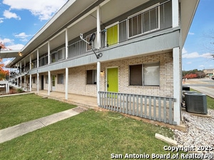 property at 311 E San Antonio Ave