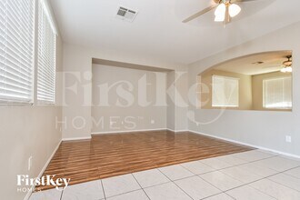 2649 Salida Del Sol Ct in Las Vegas, NV - Building Photo - Building Photo