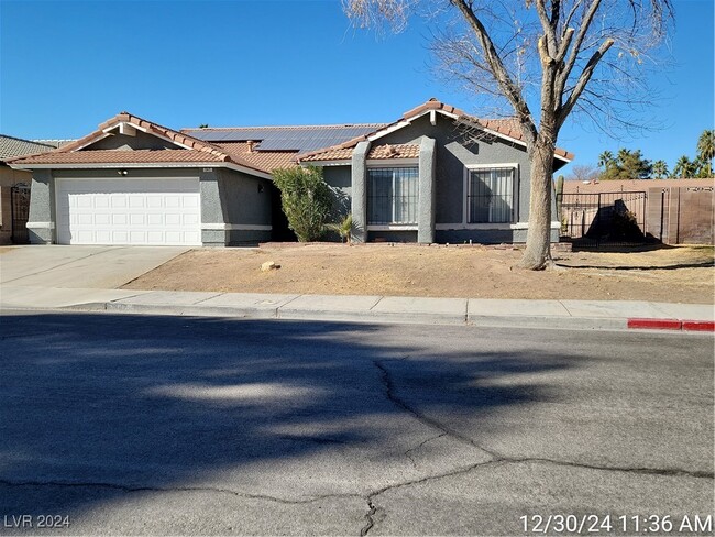 347 Bekasina Dr in Henderson, NV - Building Photo - Building Photo