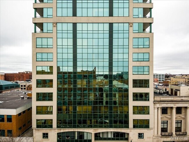 610 Main St in Buffalo, NY - Foto de edificio - Building Photo