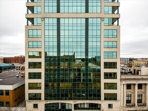610 Main St in Buffalo, NY - Building Photo - Building Photo