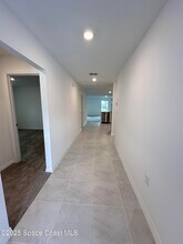 510 Breakwater St SE in Palm Bay, FL - Building Photo - Building Photo