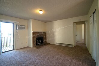 3950 Manhattan Ave in Fort Collins, CO - Building Photo - Building Photo